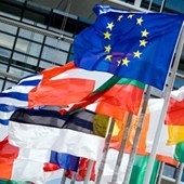 Drapeaux des pays européens et de l'Union européenne